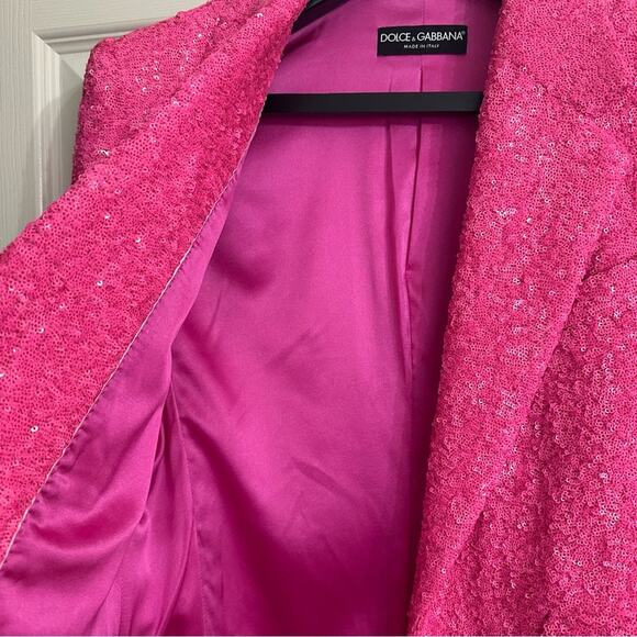 Dolce & Gabbana Hot Pink Sequined Blazer size IT 36 seen on Lisa from Vanderpump - Picture 4 of 16